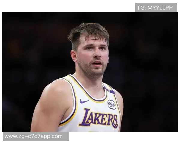 卢卡东契奇:篮球场上的天才少年与未来之星的成长之路 卢卡东契奇:篮球场上的天才少年与未来之星的成长之路